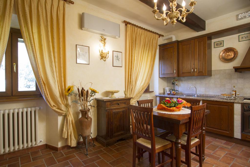 Rocca Di Pierle, Agriturismo Di Charme - Cortona Mercatale  Ngoại thất bức ảnh