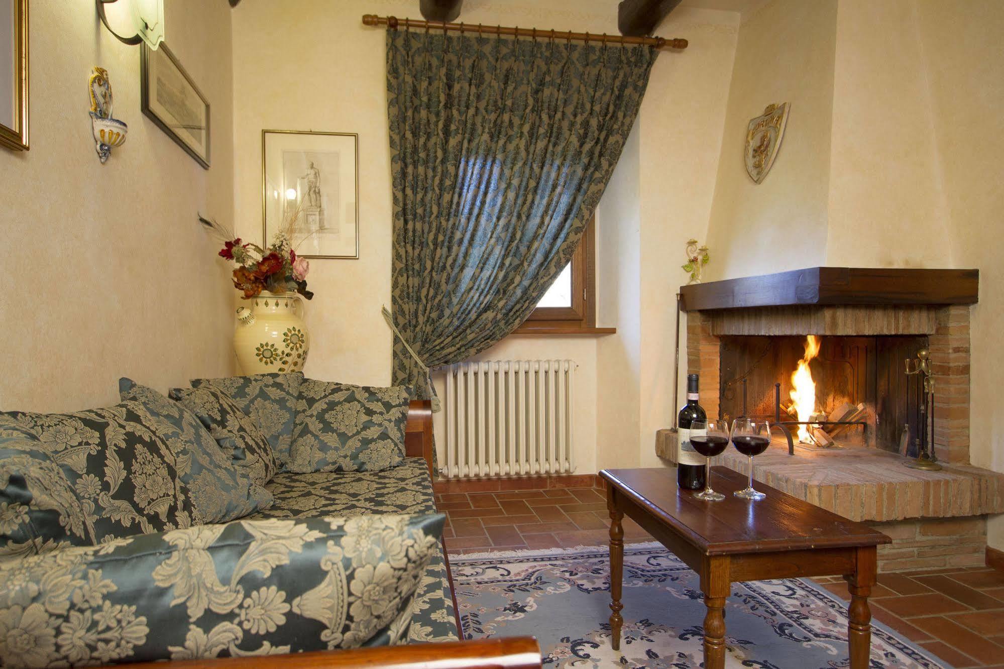 Rocca Di Pierle, Agriturismo Di Charme - Cortona Mercatale  Ngoại thất bức ảnh
